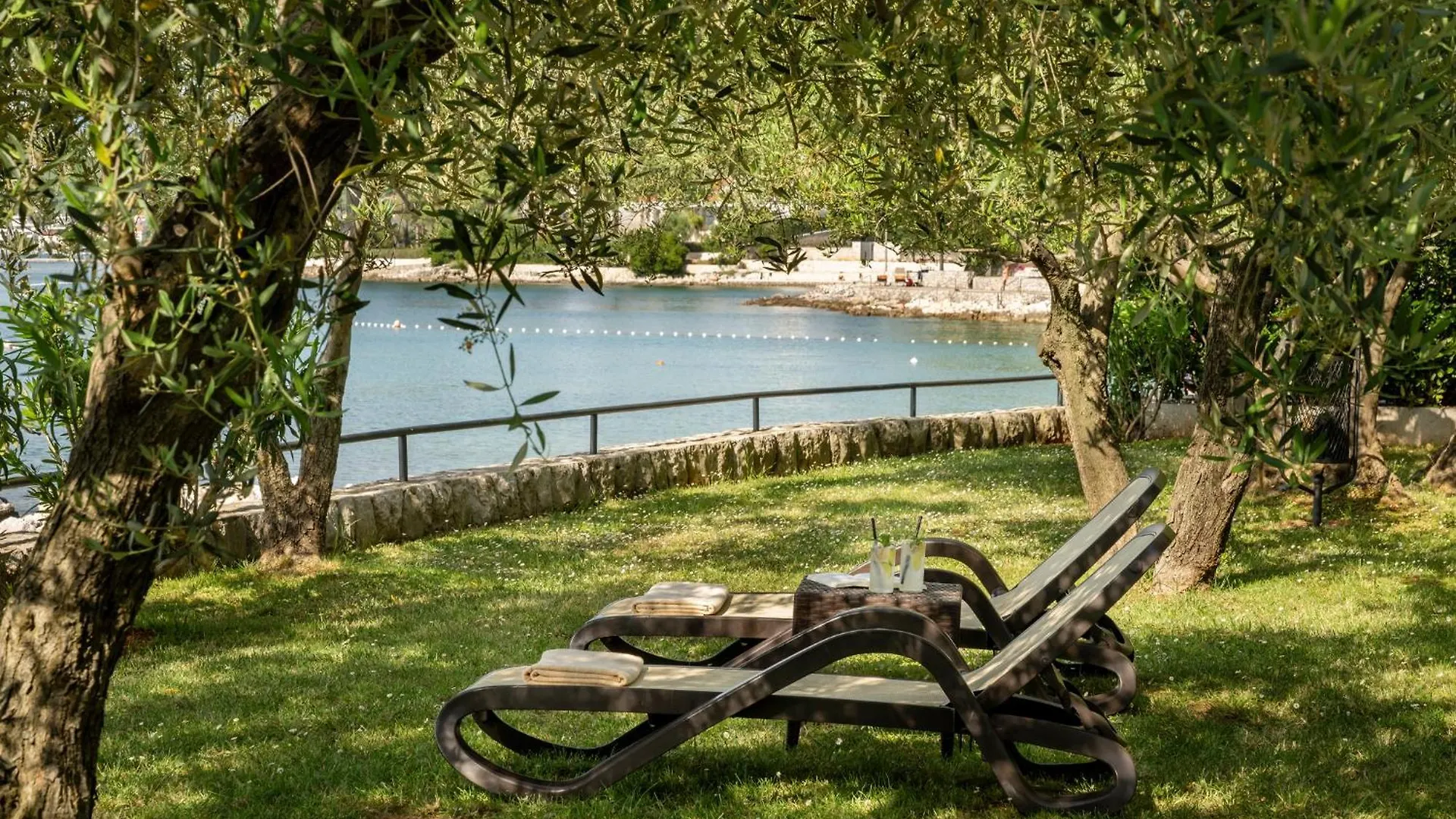Hotel Vila Rova Malinska 4*,