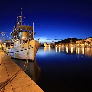 Blue View , Trogir Horvátország